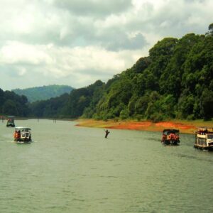 COCHIN-MUNNAR-THEKKADY-ALLEPPEY-COCHIN 4 NIGHTS & 5 DAYS
